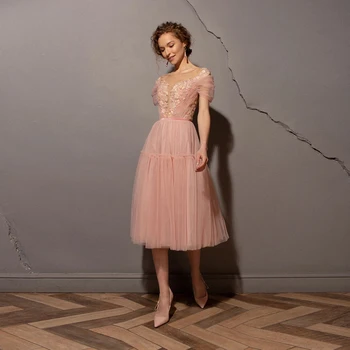 Illusion Scoop Aline Akşam Elbise çay boyu Dökümlü Çiçek Aplike balo kıyafetleri Kadınlar için 2022 Basit Ünlü Elbisesi 2022