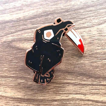 Karga Isırma Bıçak Sert Emaye Pin Korku Fantezi Kargalar Katil Karikatür Hayvan Kuş Metal Broş Spooky Cadılar Bayramı Takı Hediye