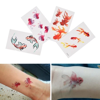 1 Sayfalık Dövme Etiket 3D japon balığı Su Geçirmez Geçici Dövme Goldfish Kız Dövme Çıkartma Flaş Dövme Sahte Dövmeler