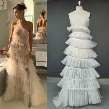Bir Omuz Katmanlı Tül Bir Çizgi düğün elbisesi See Through Seksi Aç Geri Spagetti Sapanlar Halter Mesh Akşam gelinlikler